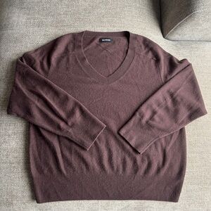 NAADAM Women's V-Neck Sweater in Deep Brown 100% Cashmere Size Small
